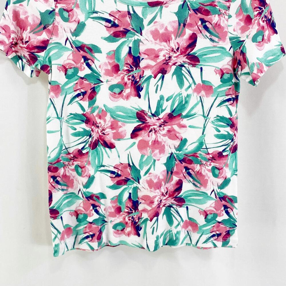 WHITE STAG White Water Color Floral Cotton Short Sleeve Top - Picture 8 of 9